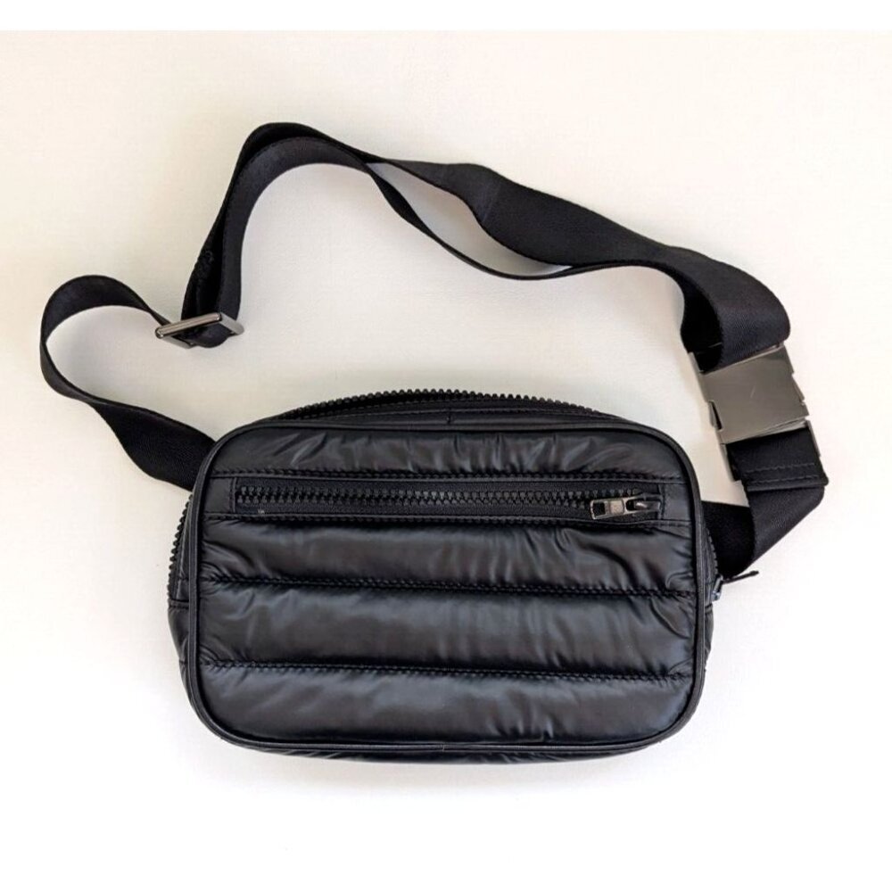 Citi Collective Gallery Fanny Pack Crossbody Bag Black Puffer Style No Tassel